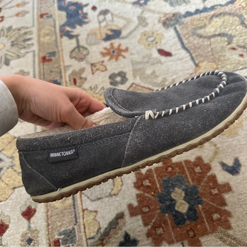 Mens Minnetonka Grey Slip On Loafers sz 12 - Picture 4 of 6